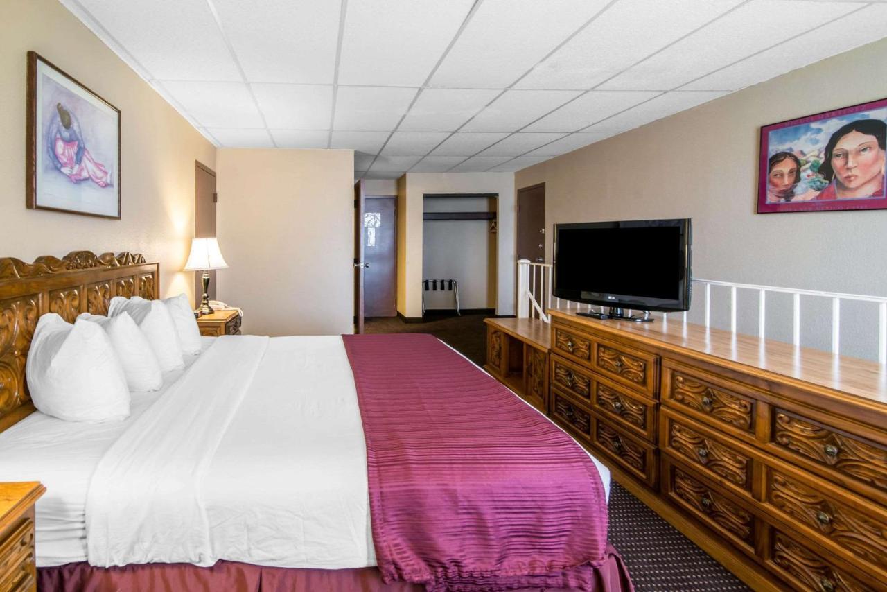 Quality Inn Taos Esterno foto