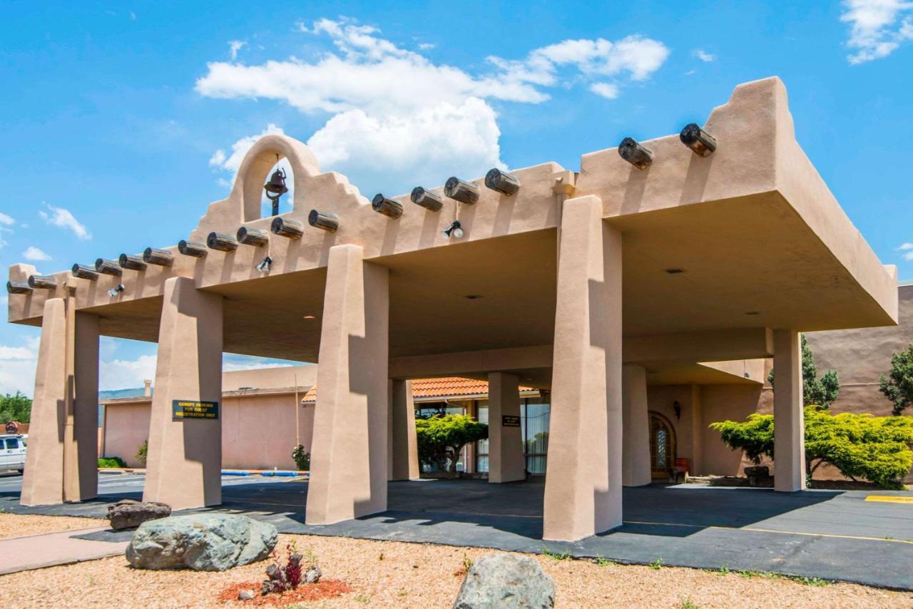 Quality Inn Taos Esterno foto