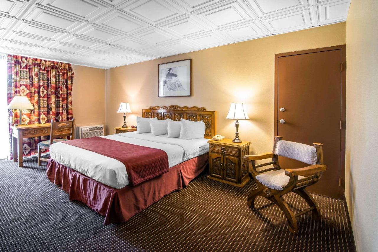 Quality Inn Taos Esterno foto