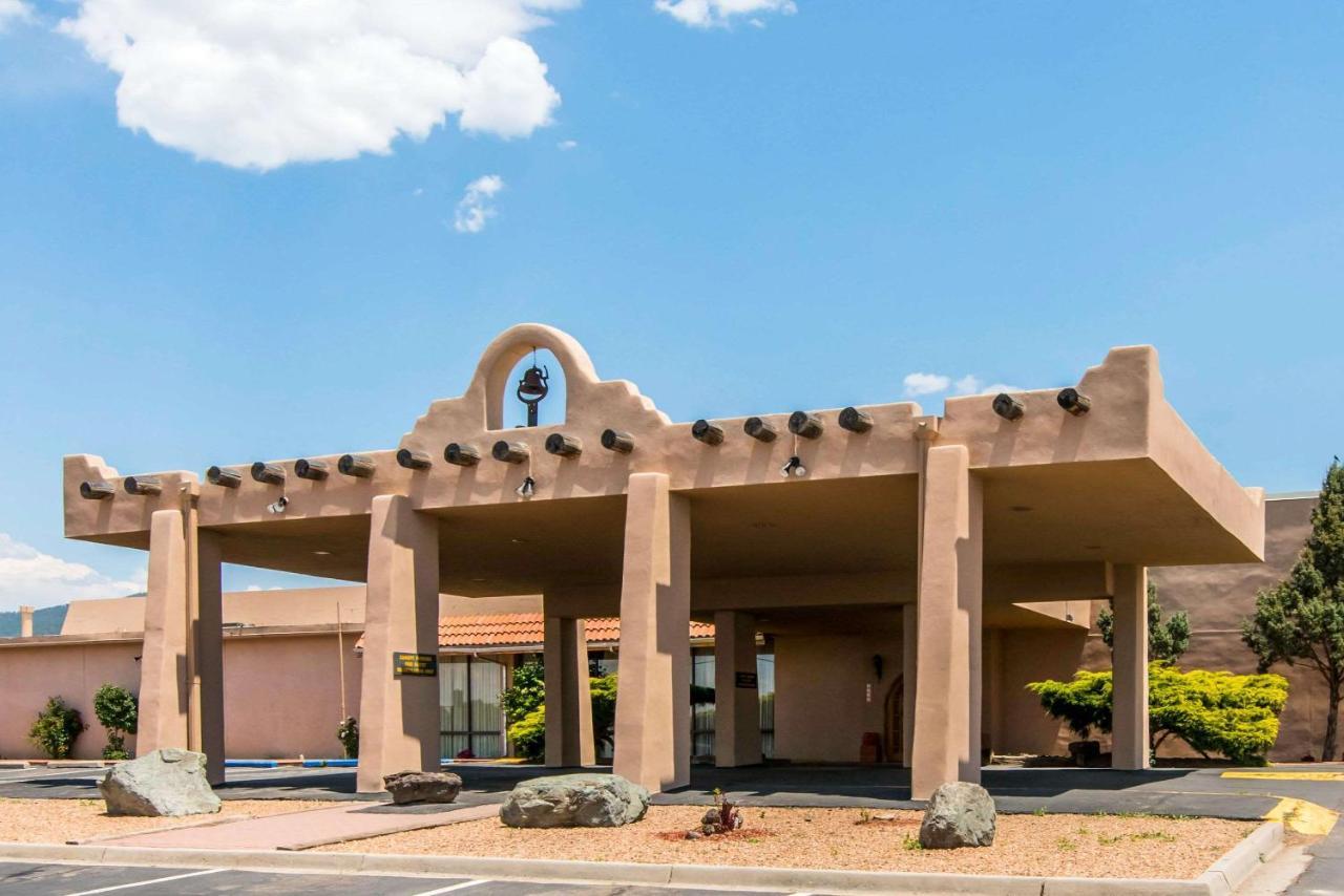 Quality Inn Taos Esterno foto